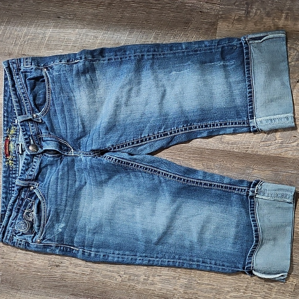 Maurices Blue Boot Cut Jeans with Vintage-Inspired Fading